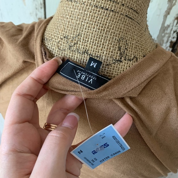 Vibe sportswear sueded fabric camel midi dress - Picture 4 of 5